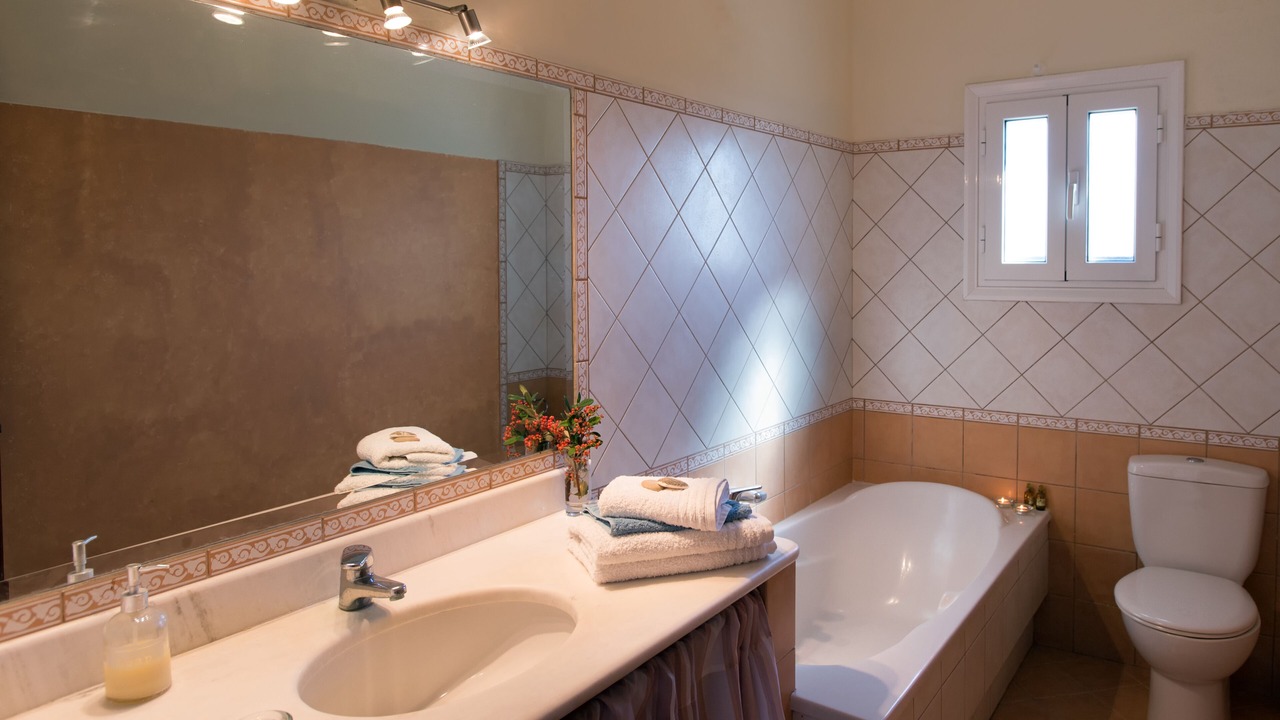 Photo of Bathroom in Arillas