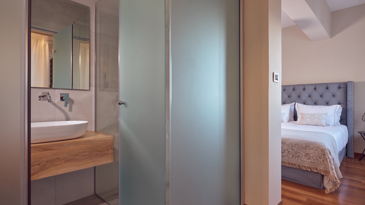 Photo of Bathroom in Kerion