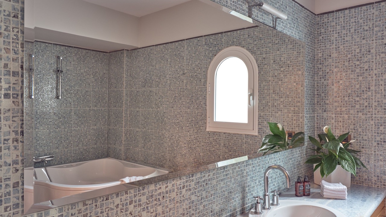 Photo of Bathroom in Kerion