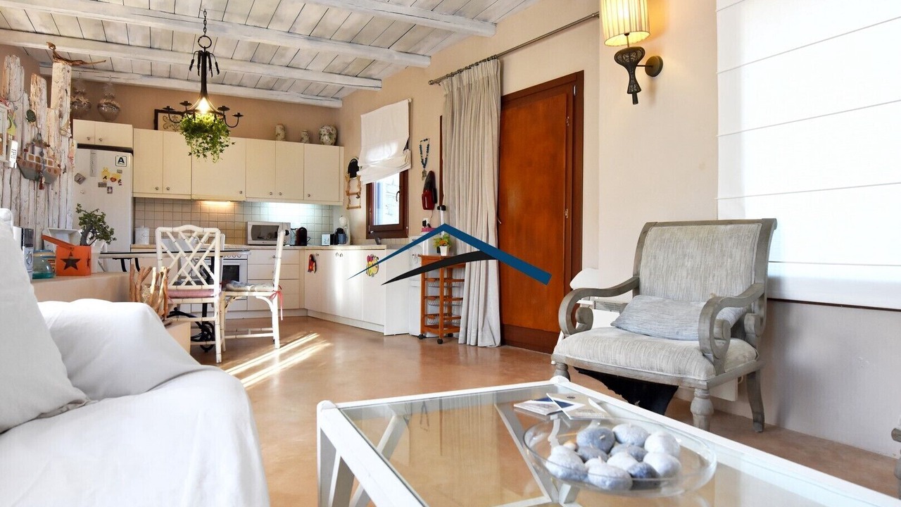 Photo of Livingroom in Koundouros