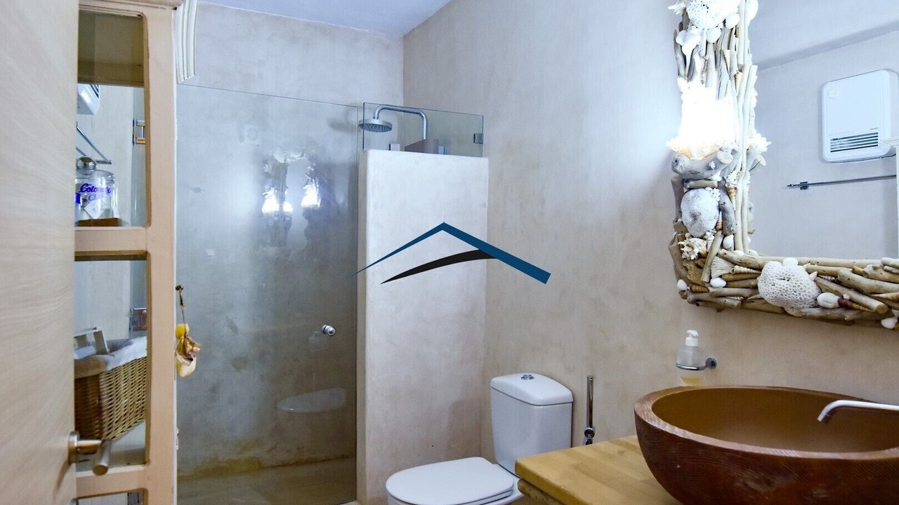 Photo of Bathroom in Koundouros