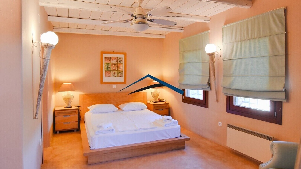 Photo of Bedroom in Koundouros