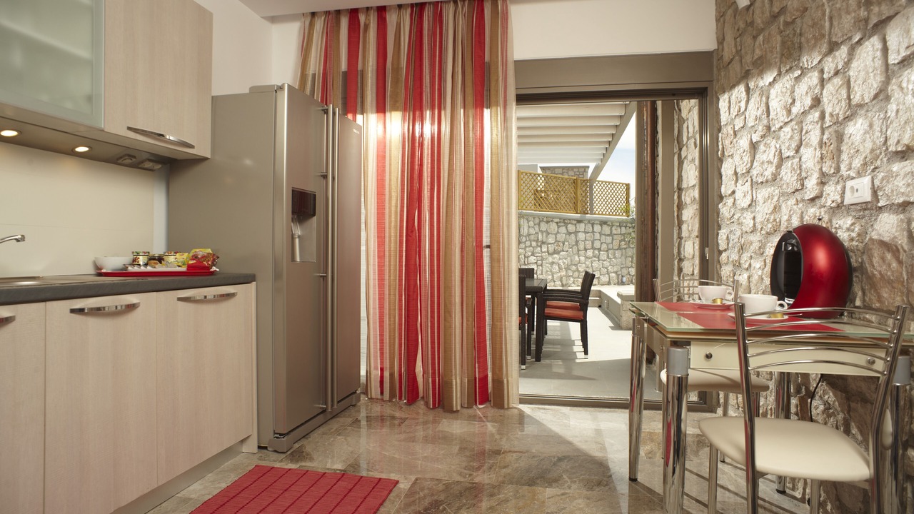 Photo of Kitchen in Prassonissi