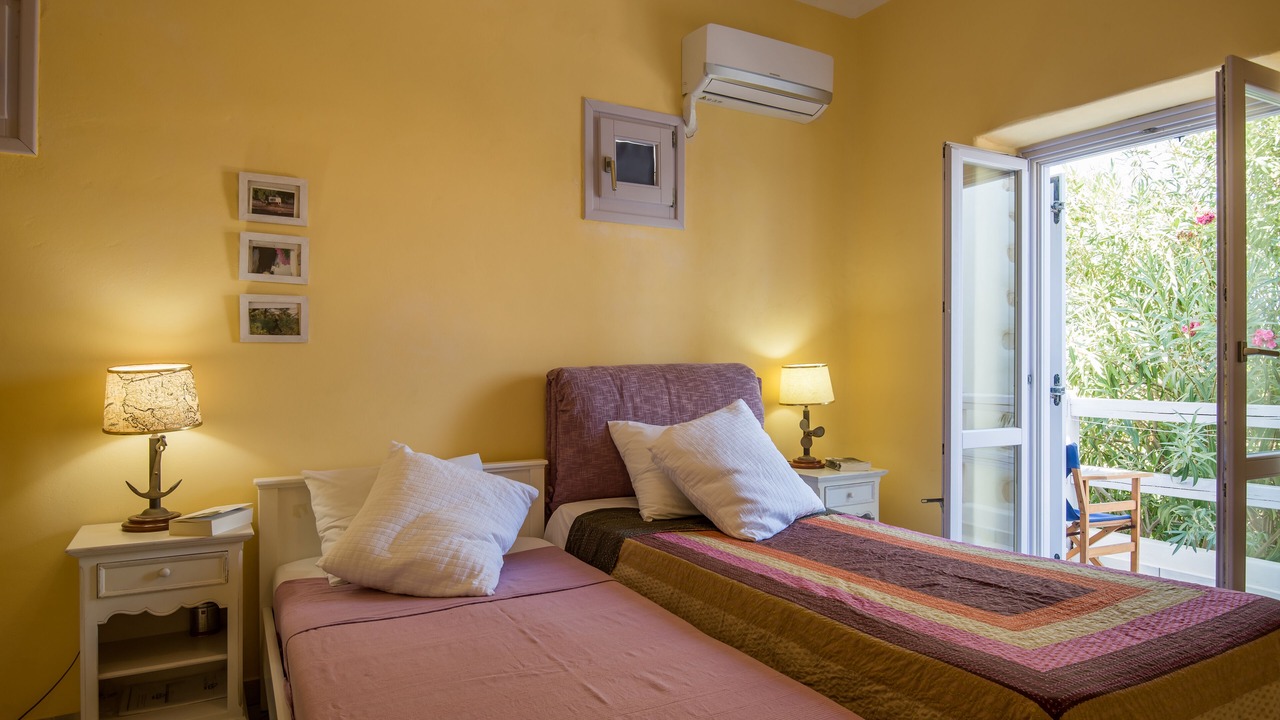 Photo of Bedroom in Paros