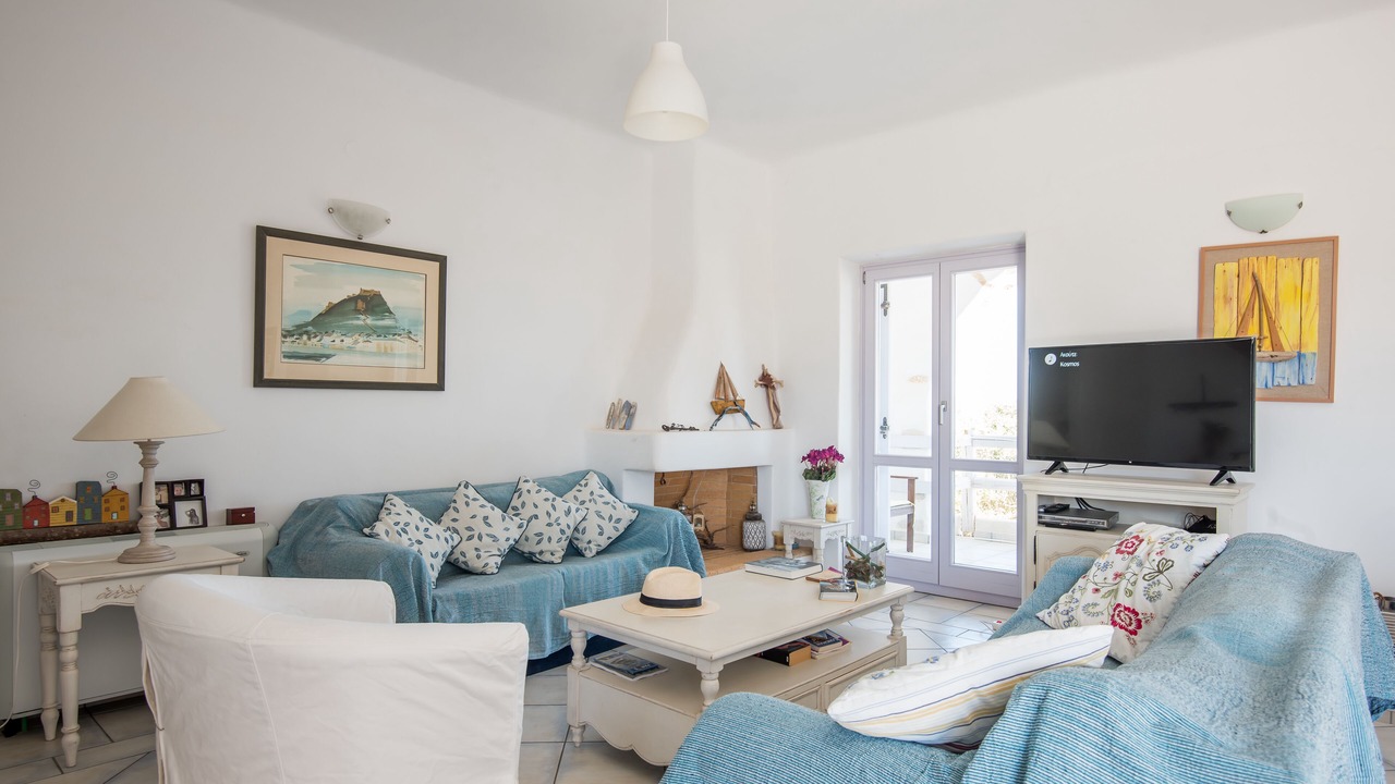 Photo of Livingroom in Paros