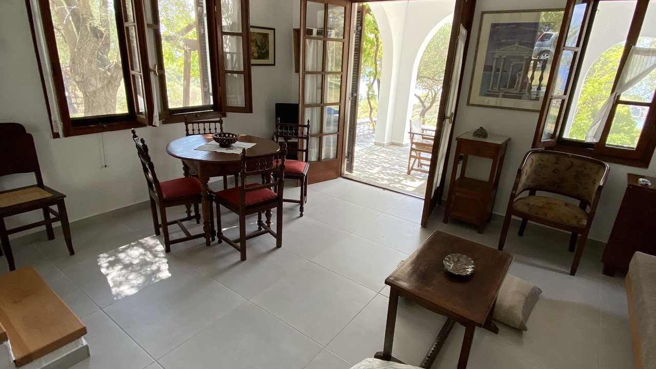 Photo of Livingroom in Sithonia