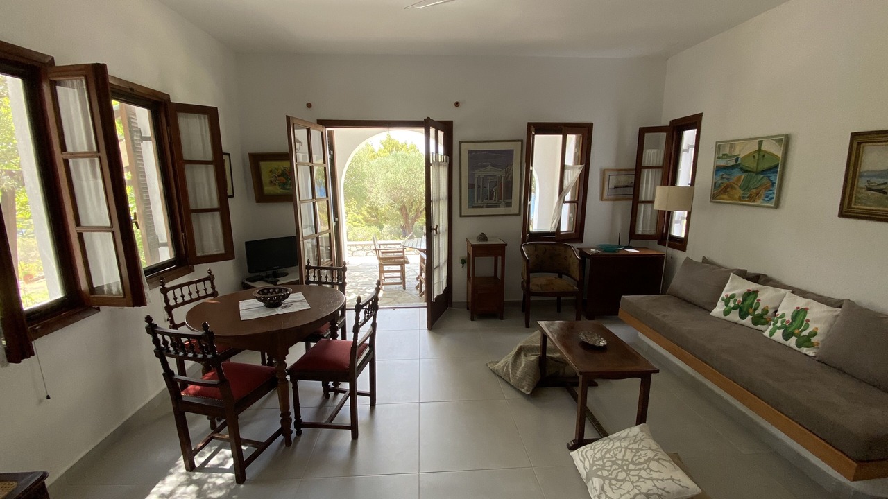 Photo of Livingroom in Sithonia