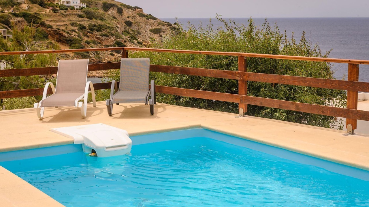 Photo of Outdoor in Kini