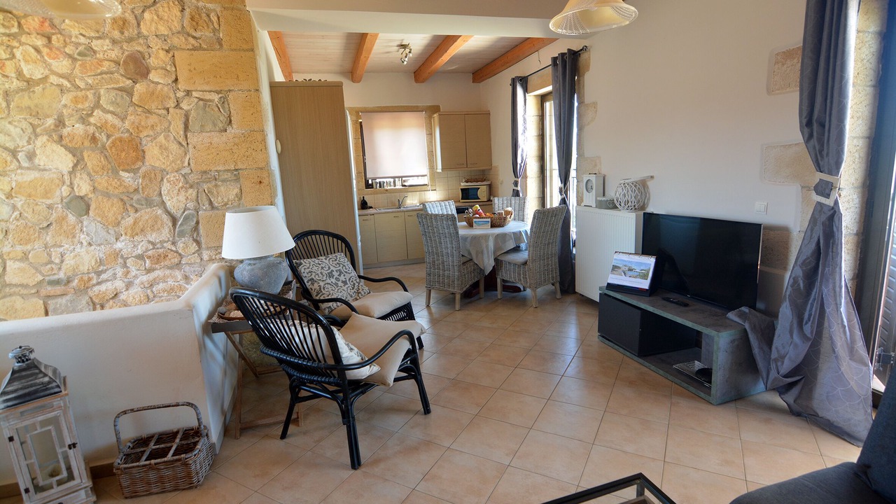 Photo of Livingroom in Platanias