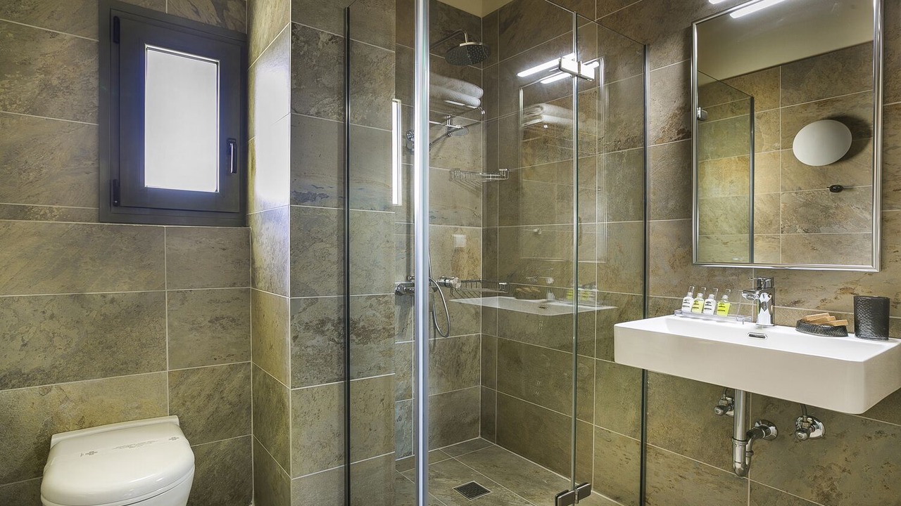Photo of Bathroom in Skala