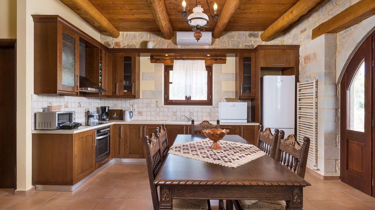 Photo of Kitchen in Limeniskos