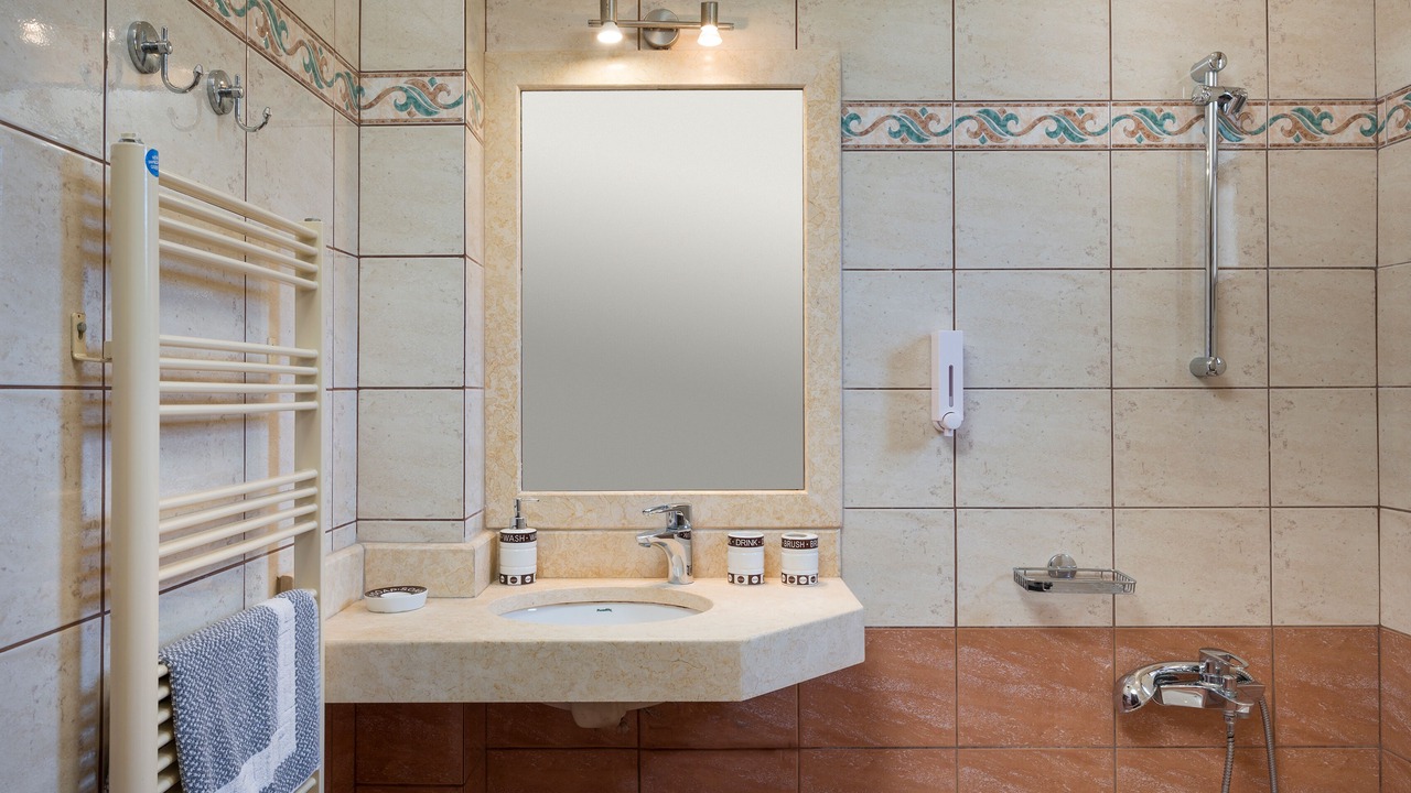 Photo of Bathroom in Limeniskos