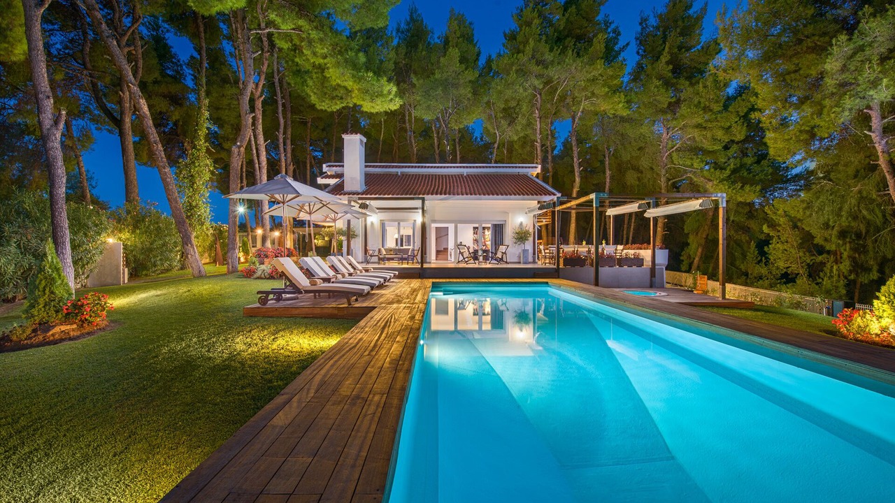 Photo of Outdoor in Sane