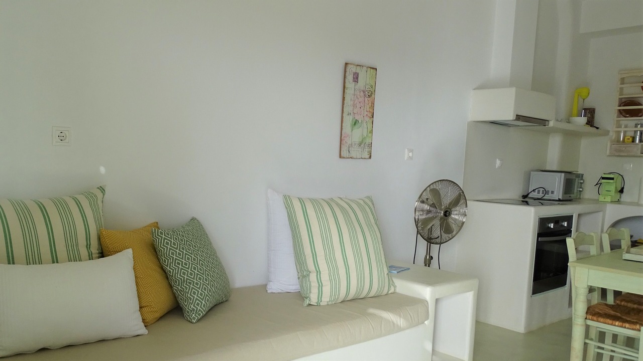 Photo of Livingroom in Mandrakia