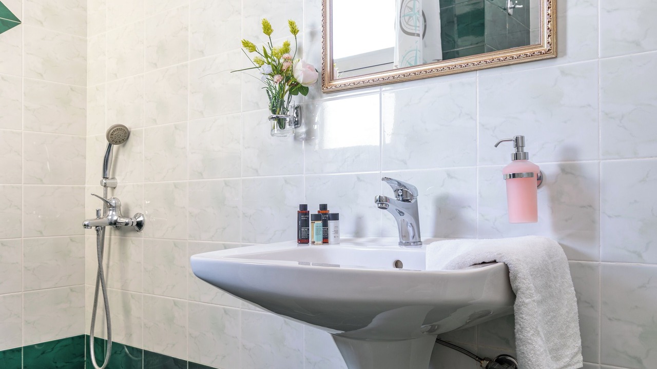 Photo of Bathroom in Almyrida