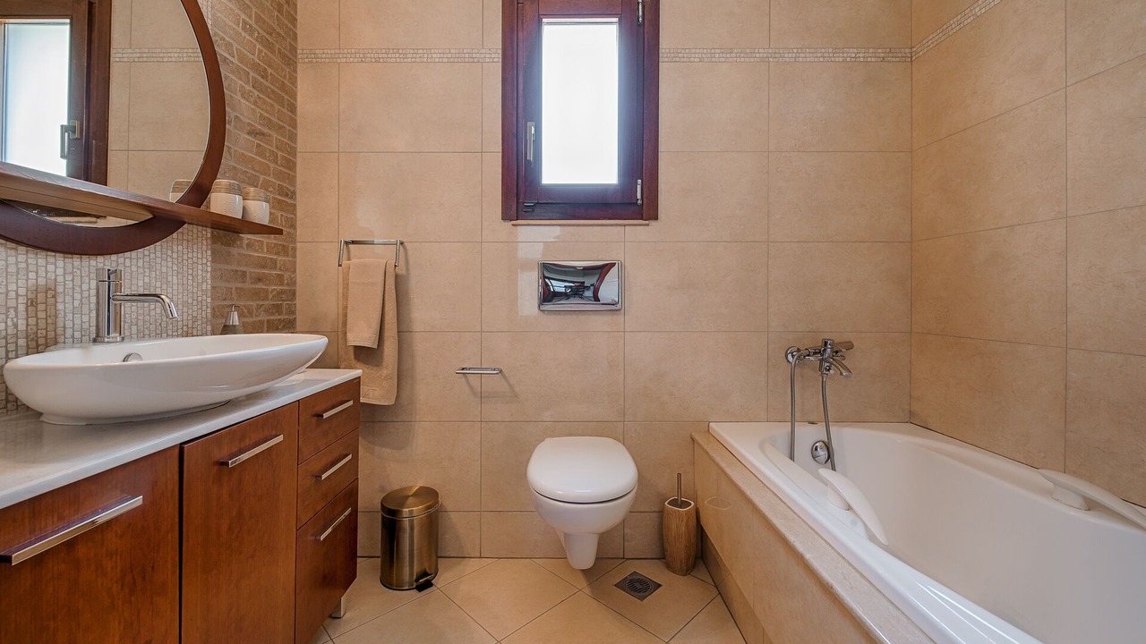 Photo of Bathroom in Asklipiio