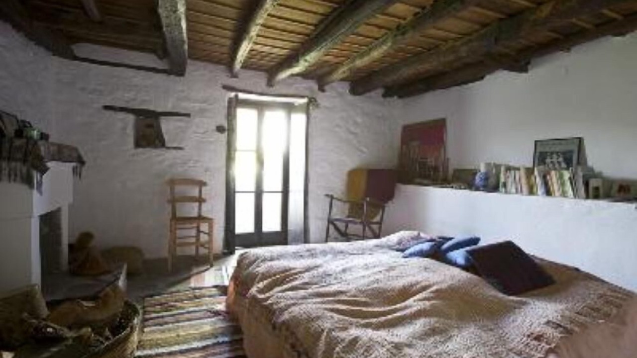Photo of Others in Artemida