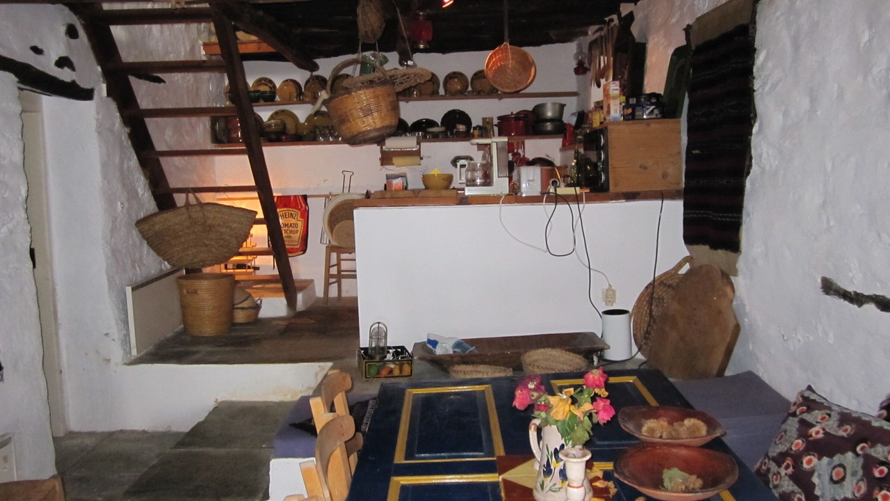 Photo of Others in Artemida