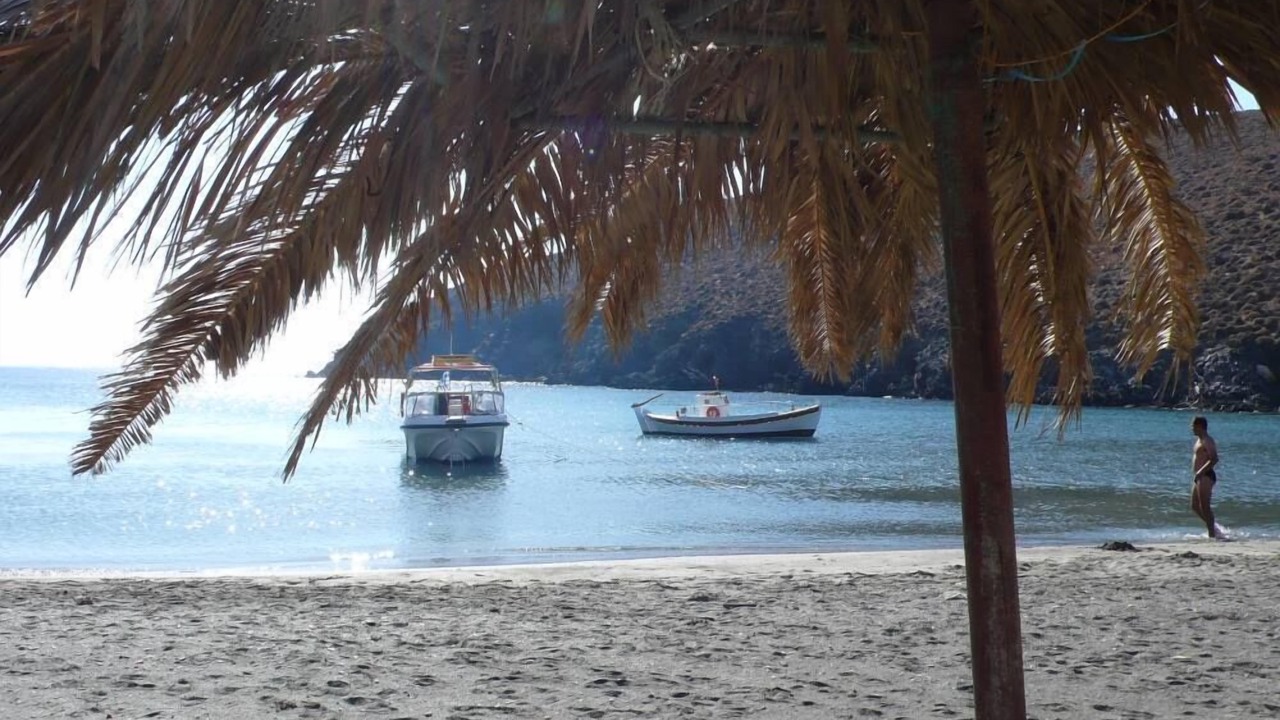 Photo of Others in Kini