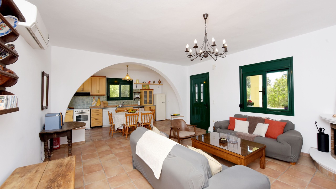 Photo of Livingroom in Gennadi