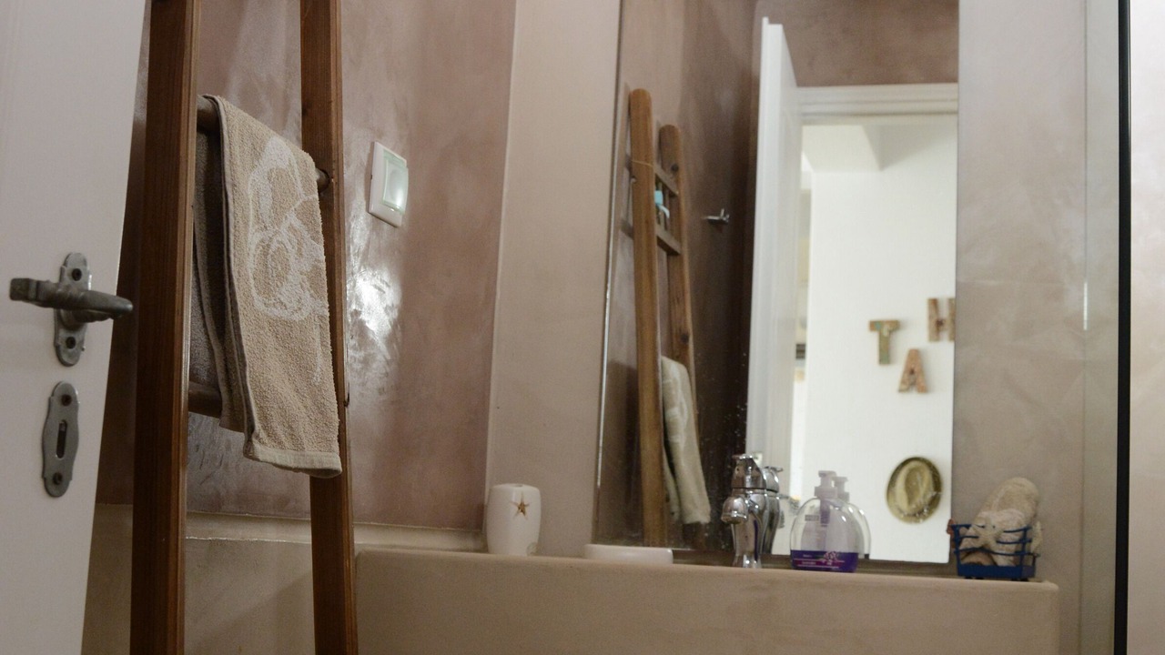 Photo of Bathroom in Maragas
