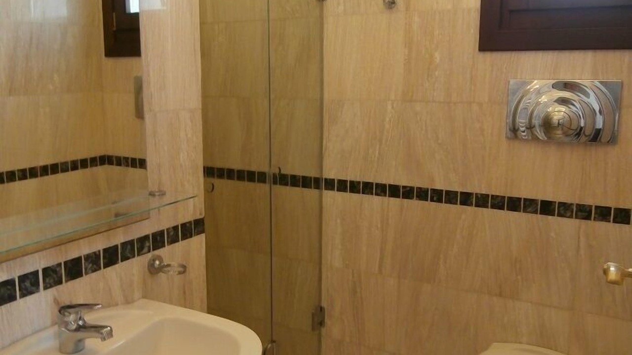 Photo of Bathroom in Agios Prokopios