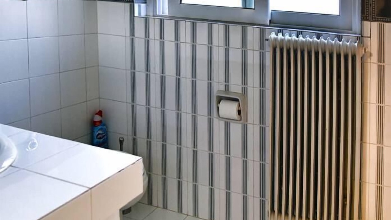 Photo of Bathroom in Rafina