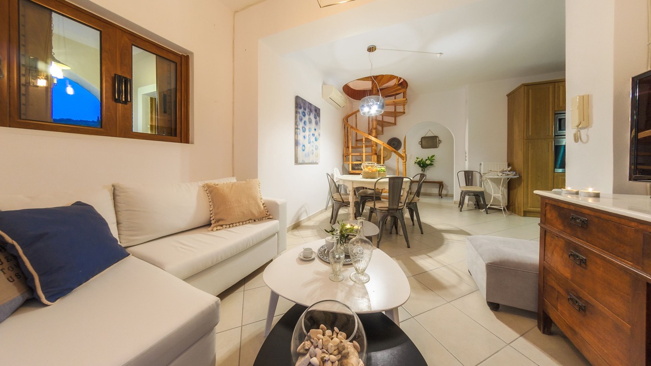 Photo of Livingroom in Alikanas