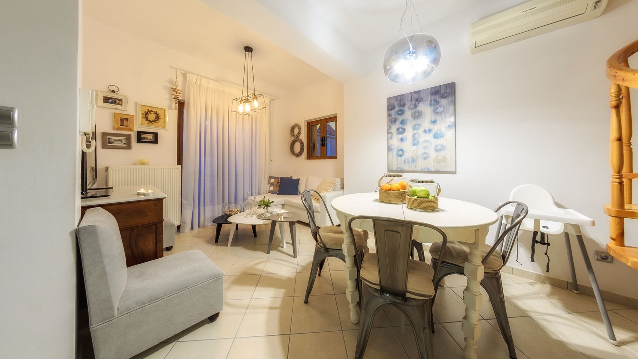 Photo of Livingroom in Alikanas