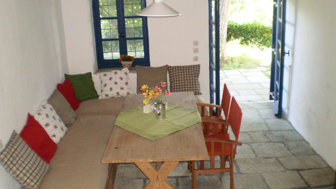 Photo of Livingroom in South Pelion
