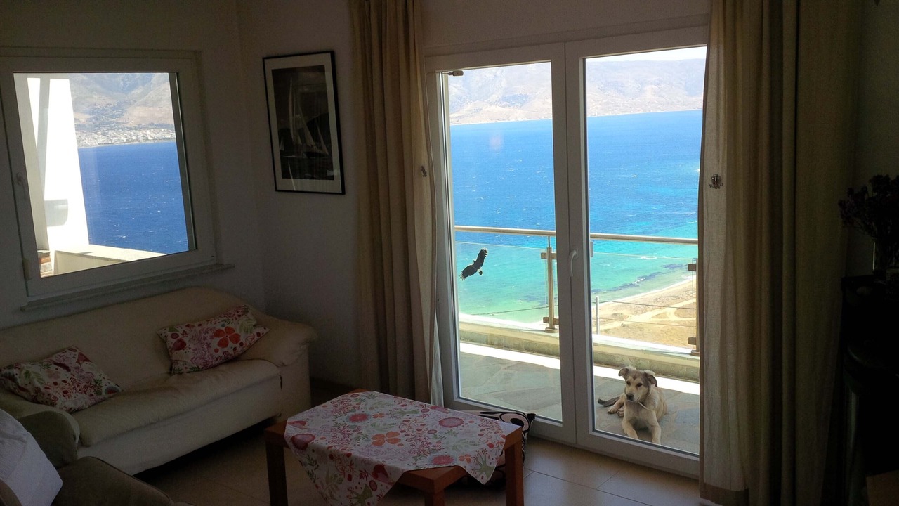 Photo of Livingroom in Karystos