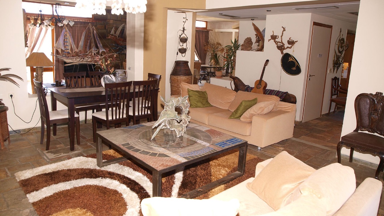 Photo of Livingroom in Makrys Tichos