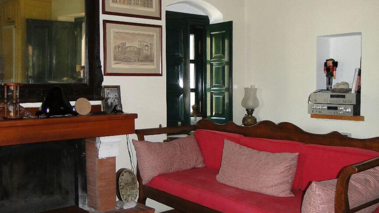 Photo of Livingroom in Astros
