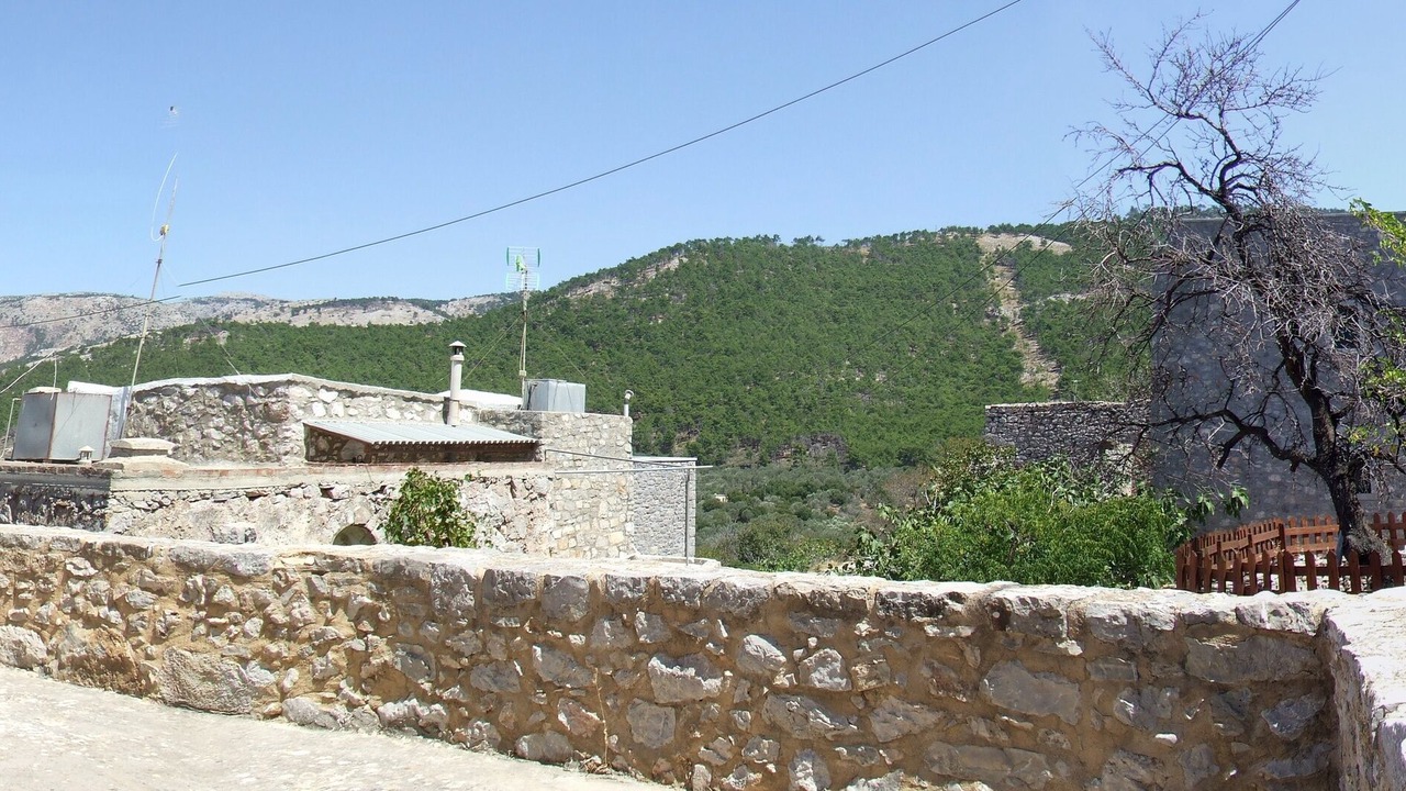 Photo of Outdoor in Avgonyma