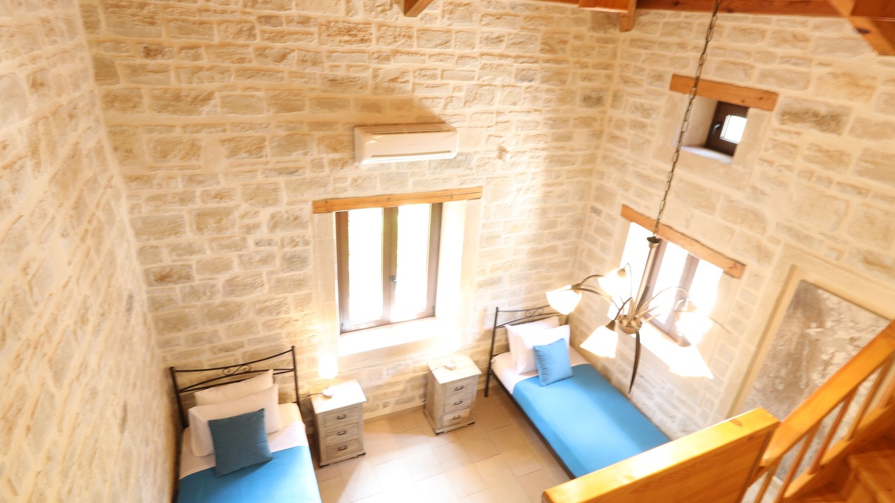 Photo of Bedroom in Atsipópoulon