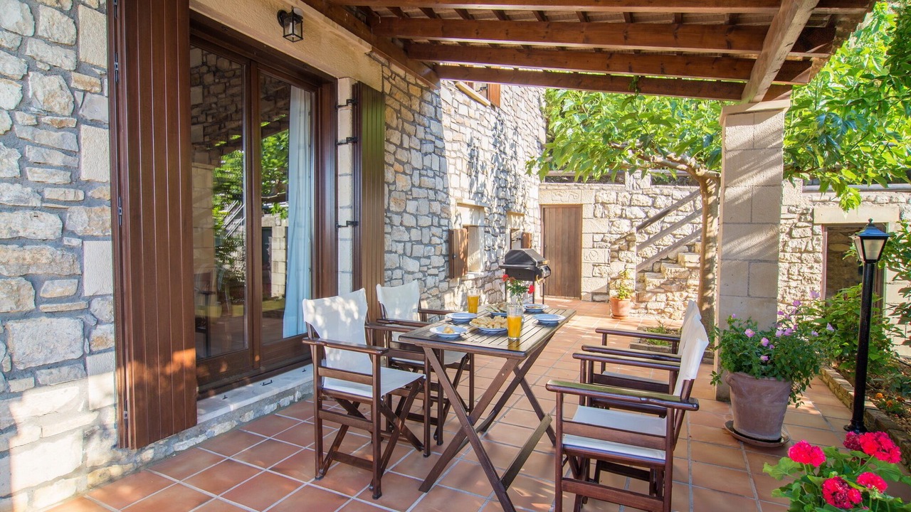 Photo of Outdoor in Limeniskos