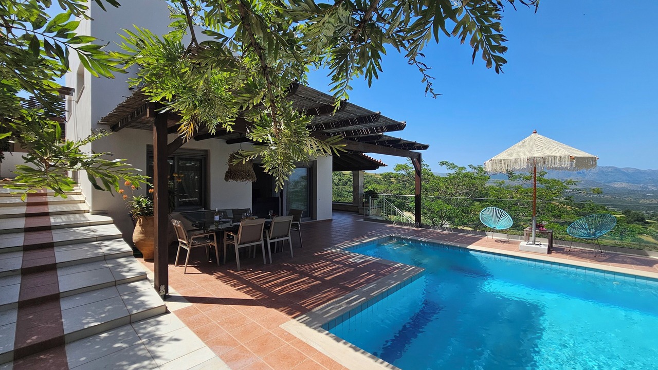 Photo of Outdoor in Monopari