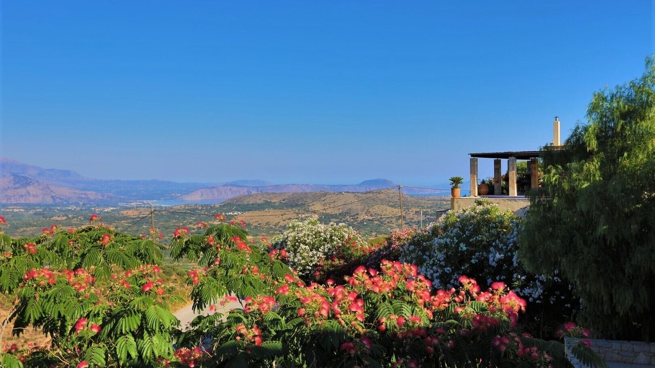 Photo of Outdoor in Monopari