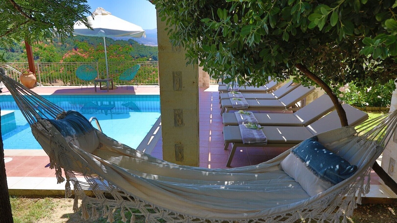 Photo of Outdoor in Monopari