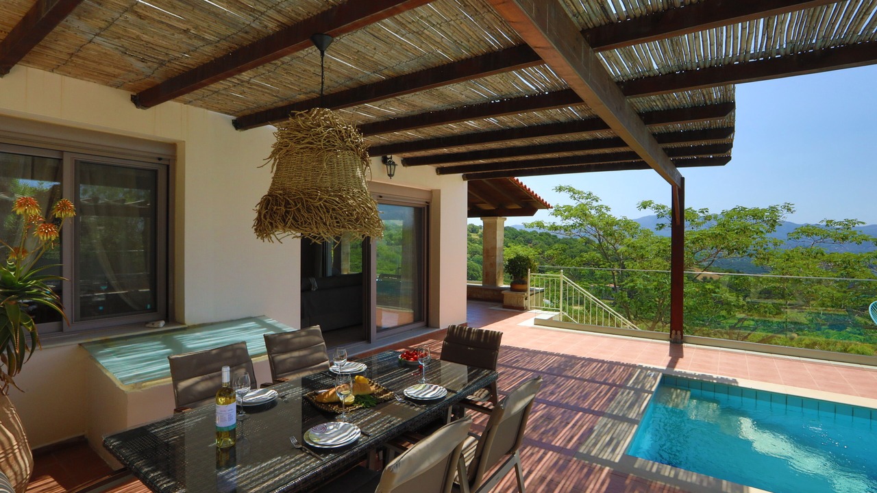 Photo of Outdoor in Monopari