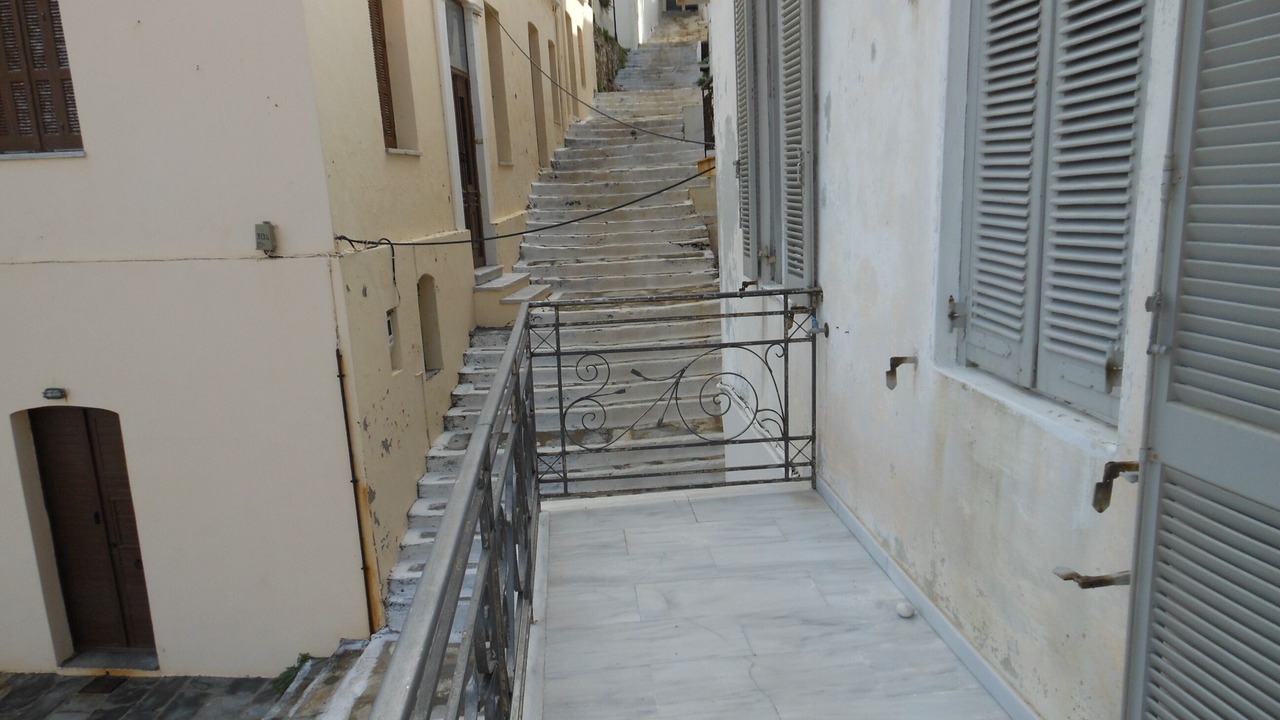 Photo of Patio Balcony in Paleopolis
