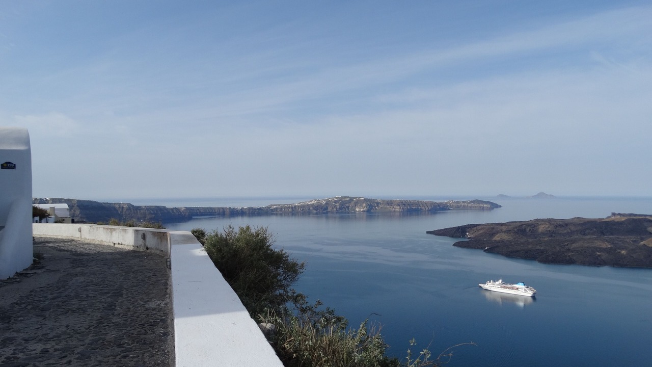 Photo of Others in Fira