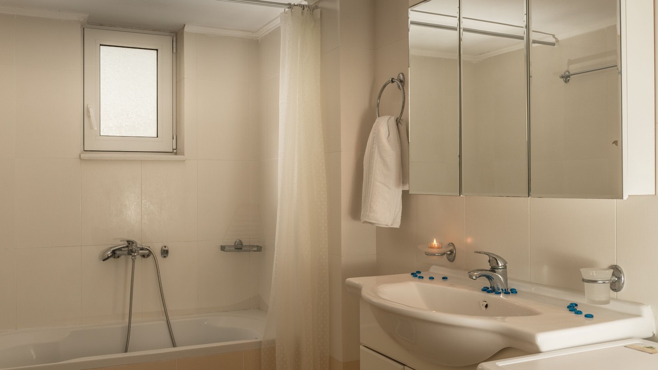 Photo of Bathroom in Darmarochori