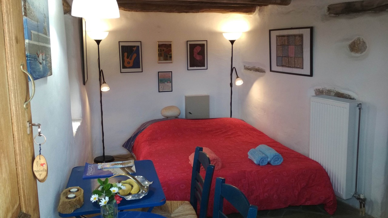 Photo of Bedroom in Pitrofos
