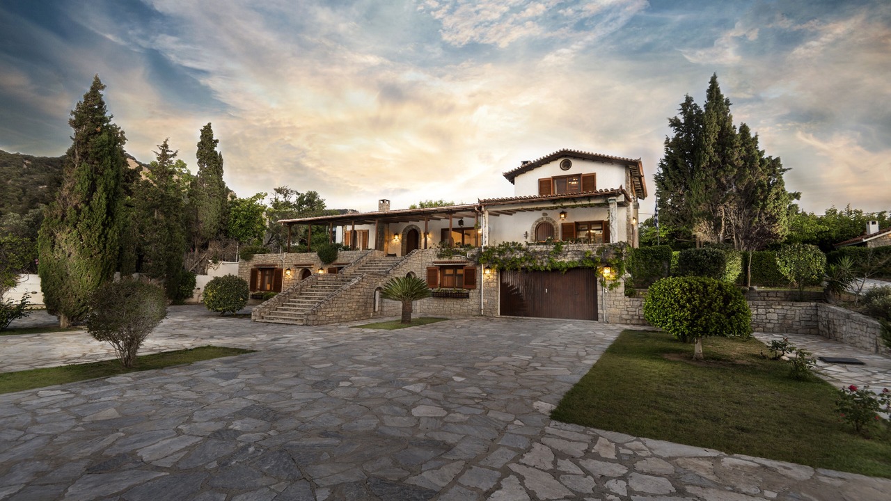 Photo of Outdoor in Platistomo