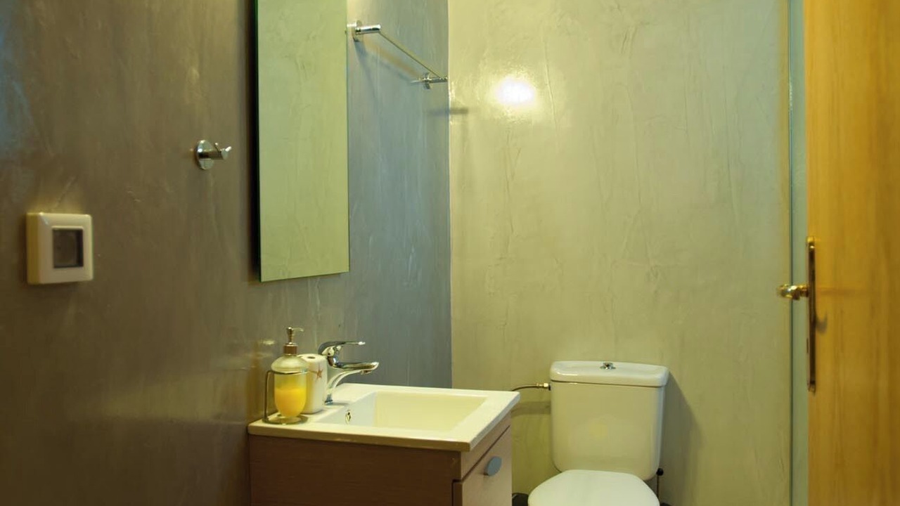 Photo of Bathroom in Gennadi