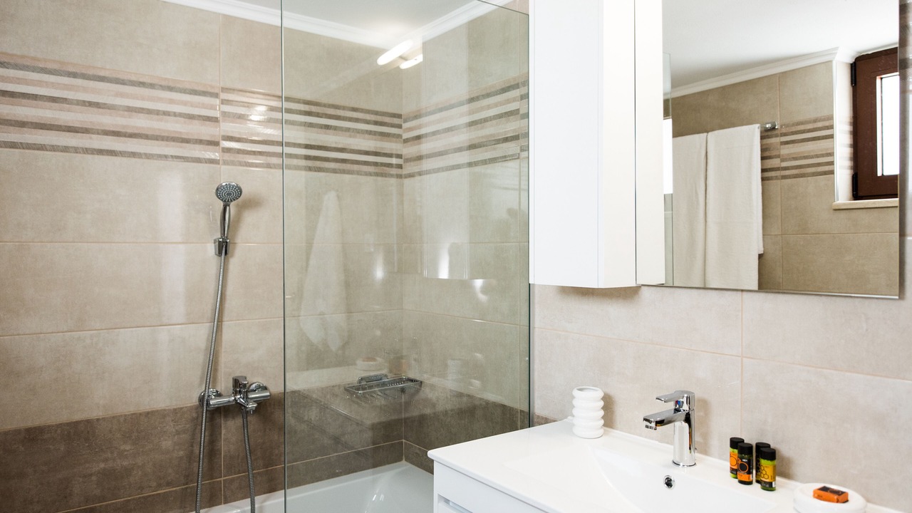 Photo of Bathroom in Anopolis