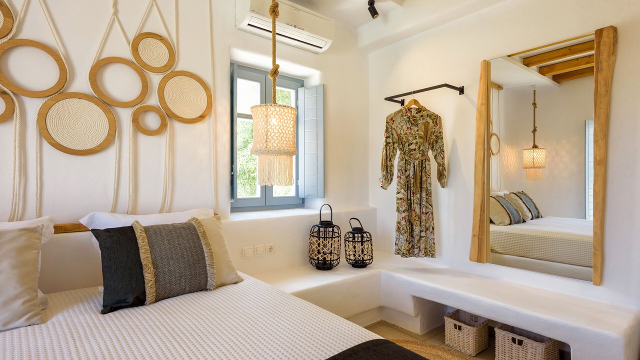 Photo of Bedroom in Drios