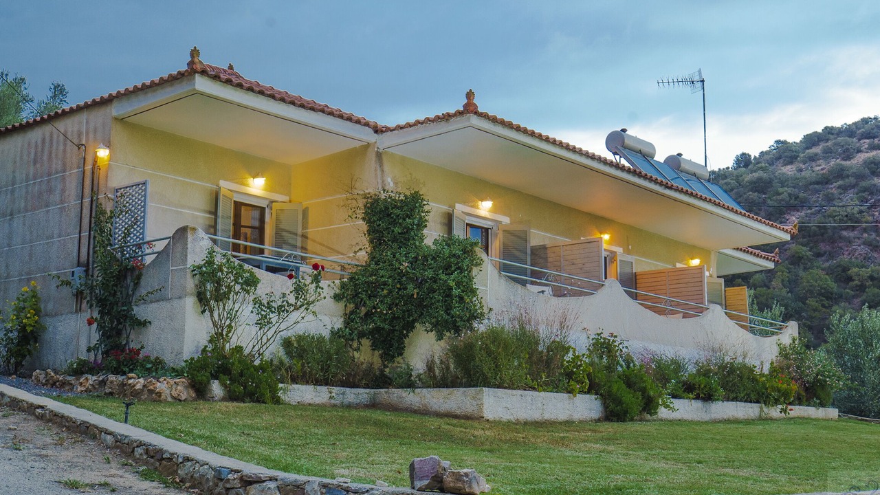 Photo of Outdoor in Karvelas