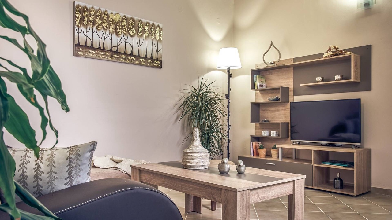 Photo of Livingroom in Neromilos